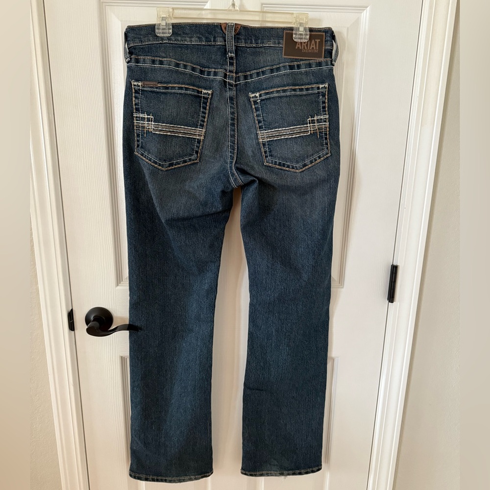 Men’s Ariat M5 straight leg denim pants jeans 31x32 31 32